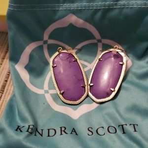 Vintage Kendra Scott earrings
